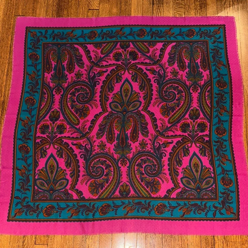 Vintage Designs by‎ Shirley Pink & Teal Paisley Very Very Large Polyester Shawl